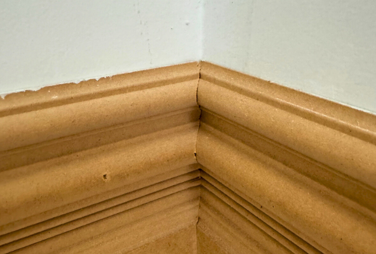 Skirting and architrave finishing carpentry